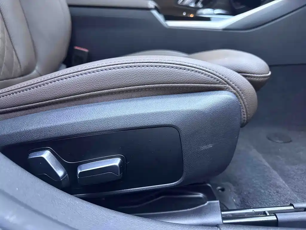 BMW 3 Series — миниатюра 18