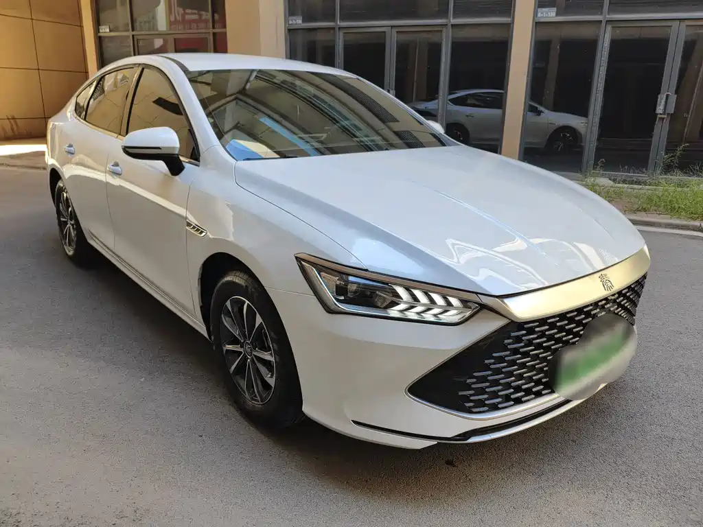 BYD Qin PLUS — миниатюра 3