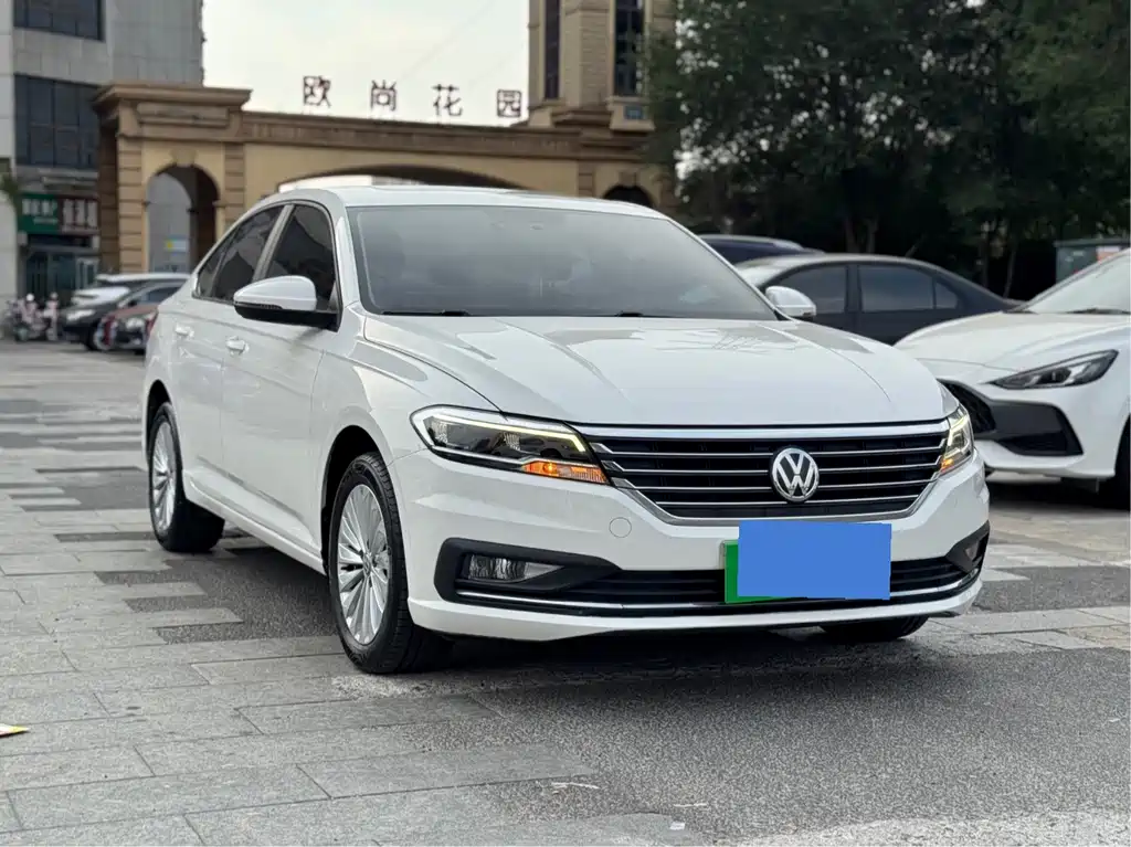 Volkswagen Lavida — миниатюра 4