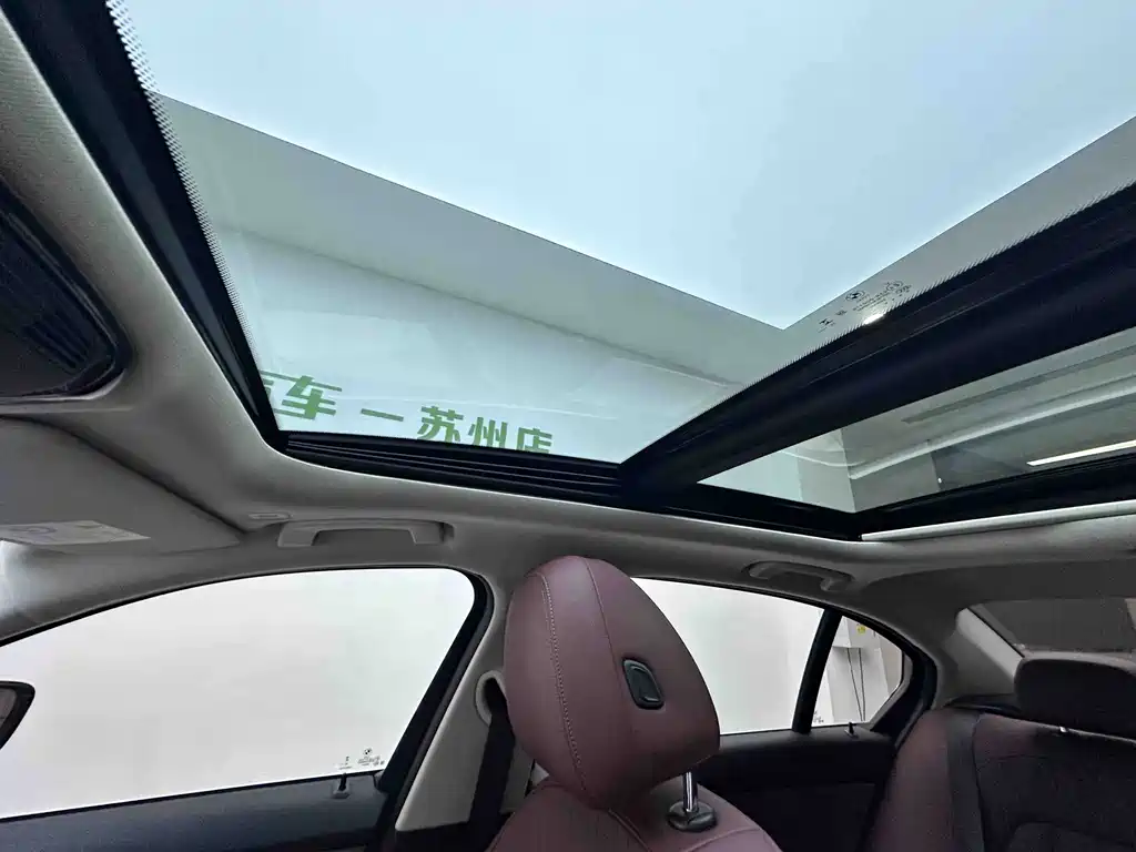 BMW 3 Series — миниатюра 18
