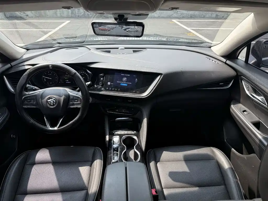 Buick Envision Plus — миниатюра 10