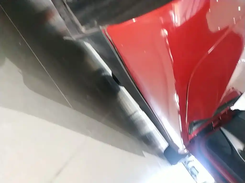Tesla Model 3 — миниатюра 21