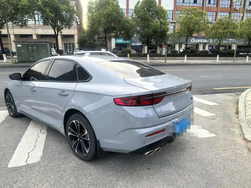 GEELY AUTOMOBILE XINGRUI