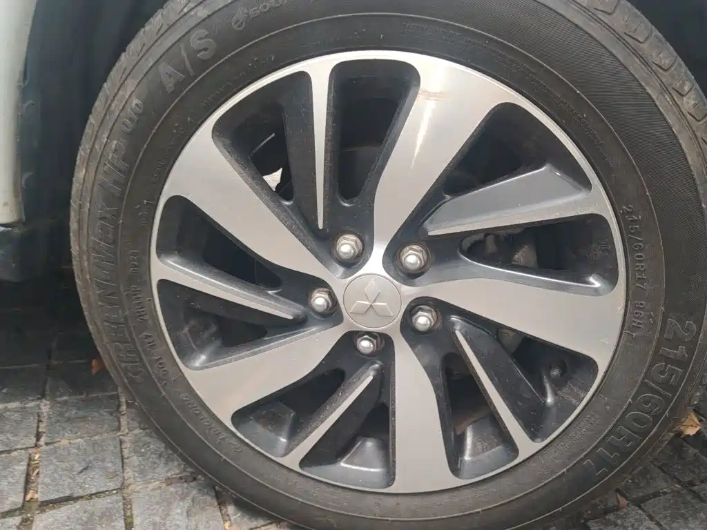 Mitsubishi ASX — миниатюра 8