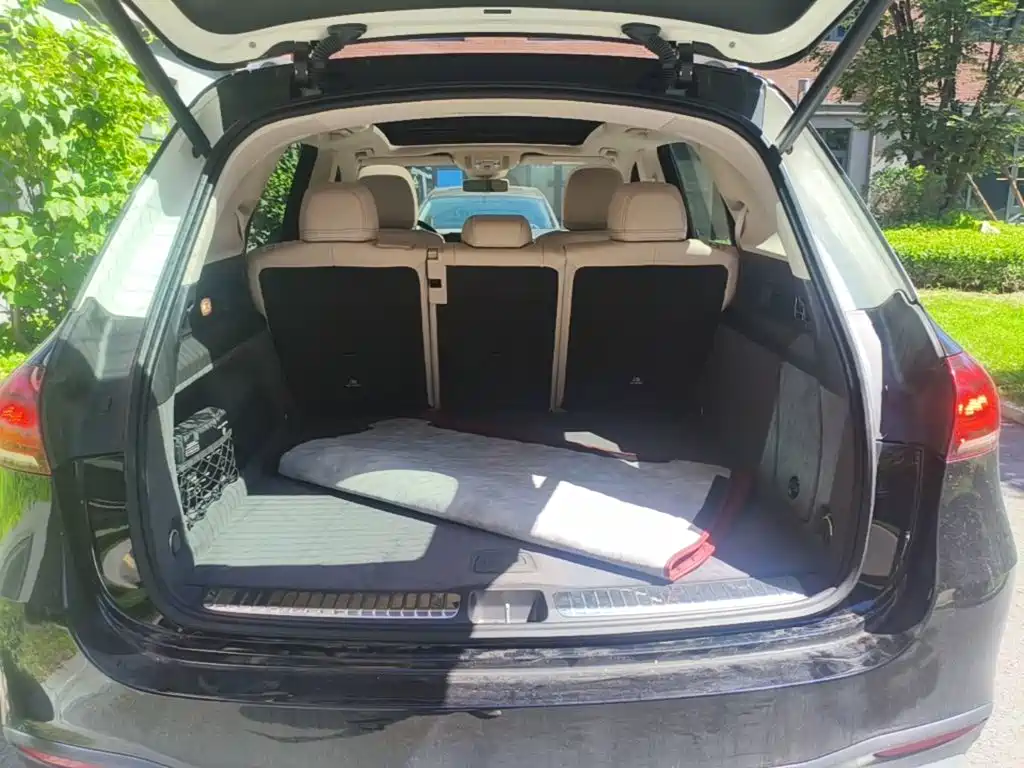 Mercedes-Benz GLE (Import) — миниатюра 19