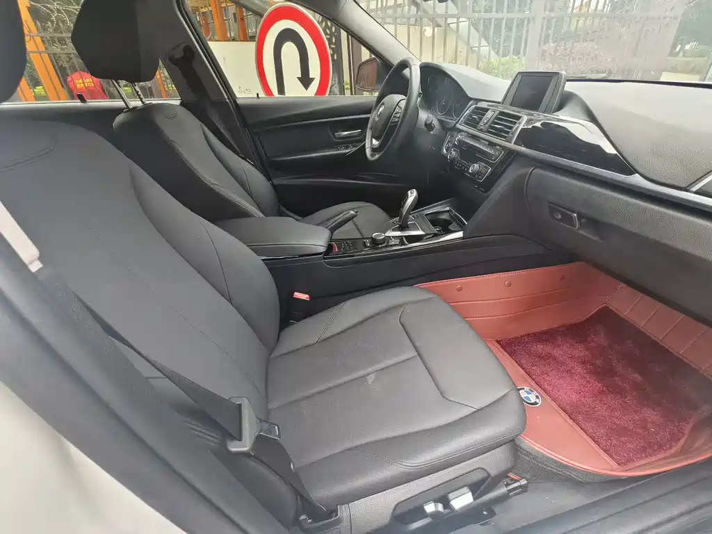 BMW 3 Series — миниатюра 6