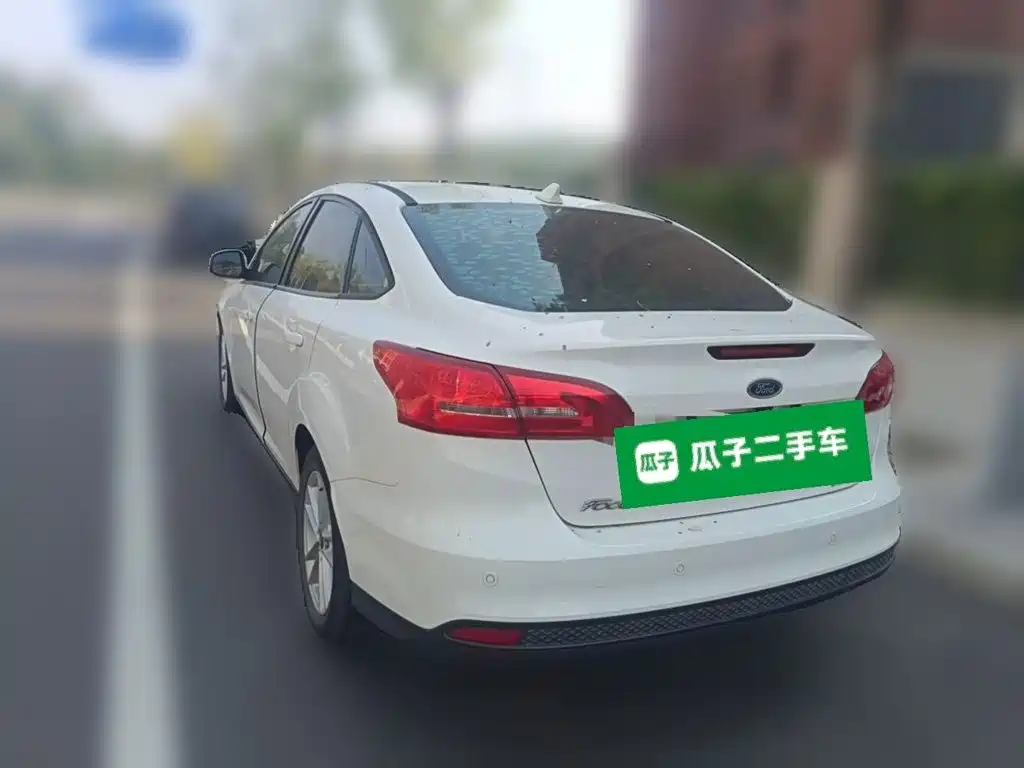 Ford Focus — миниатюра 4