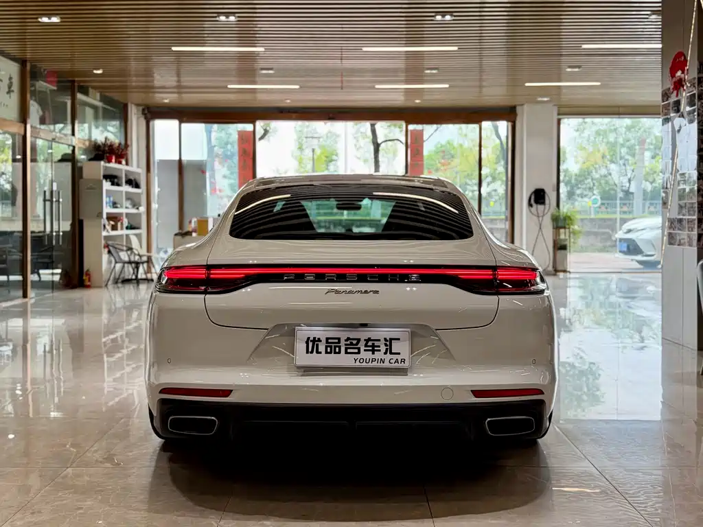 Porsche Panamera — миниатюра 5