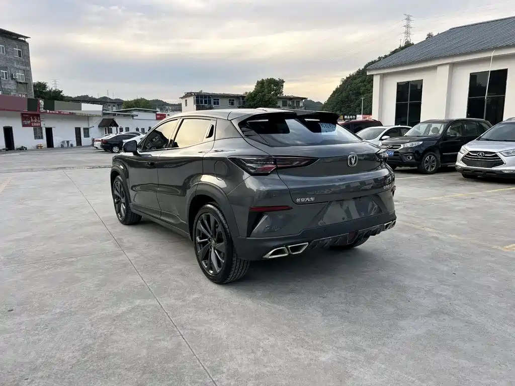 Changan UNI-T — миниатюра 7