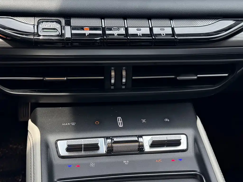 Lincoln Z — миниатюра 14