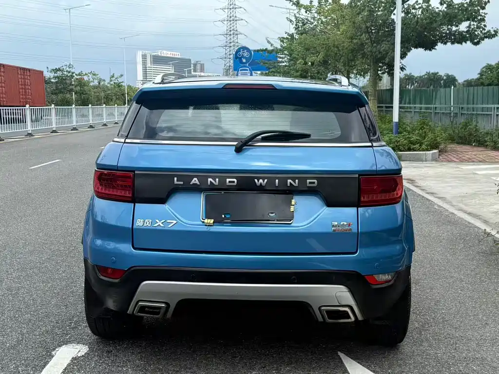 Landwind Landwind X7 — миниатюра 9