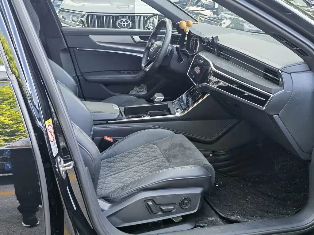 Audi A6L — миниатюра 11