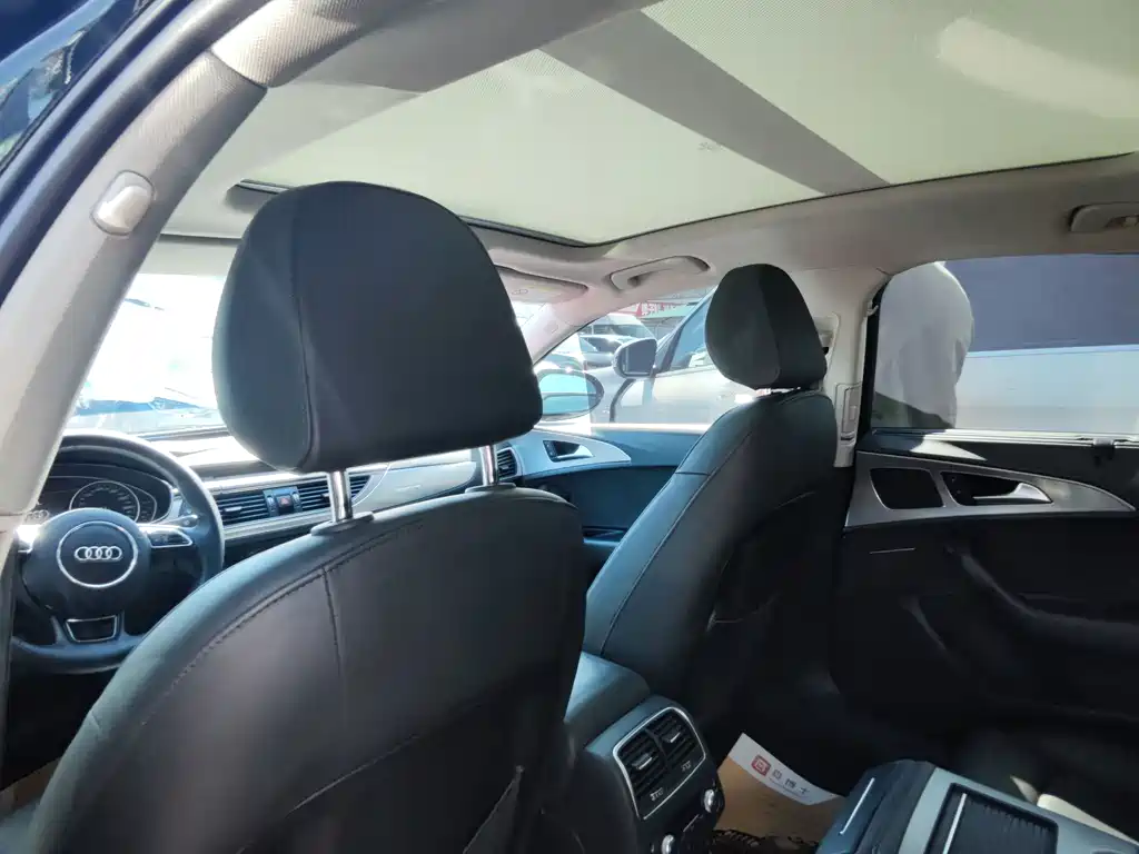 Audi A6L — миниатюра 10
