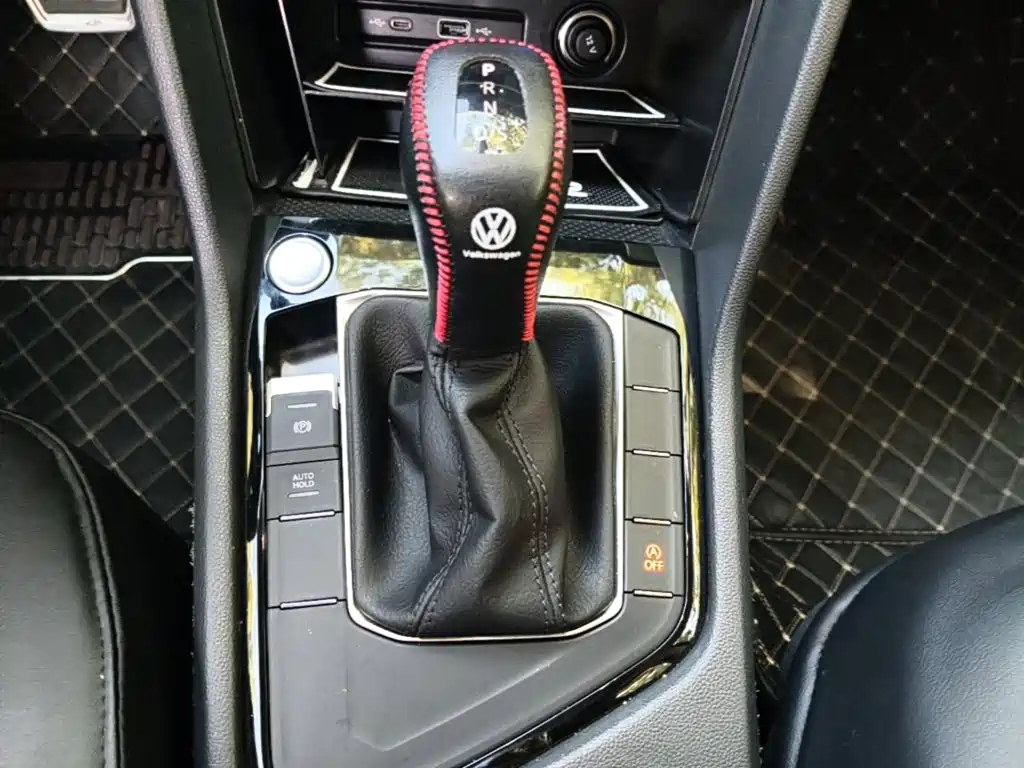 Volkswagen Tiguan L — миниатюра 14