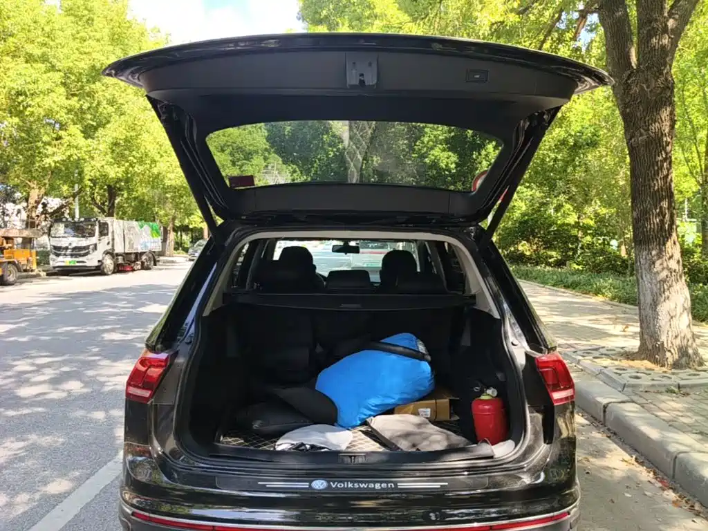 Volkswagen Tiguan L — миниатюра 19