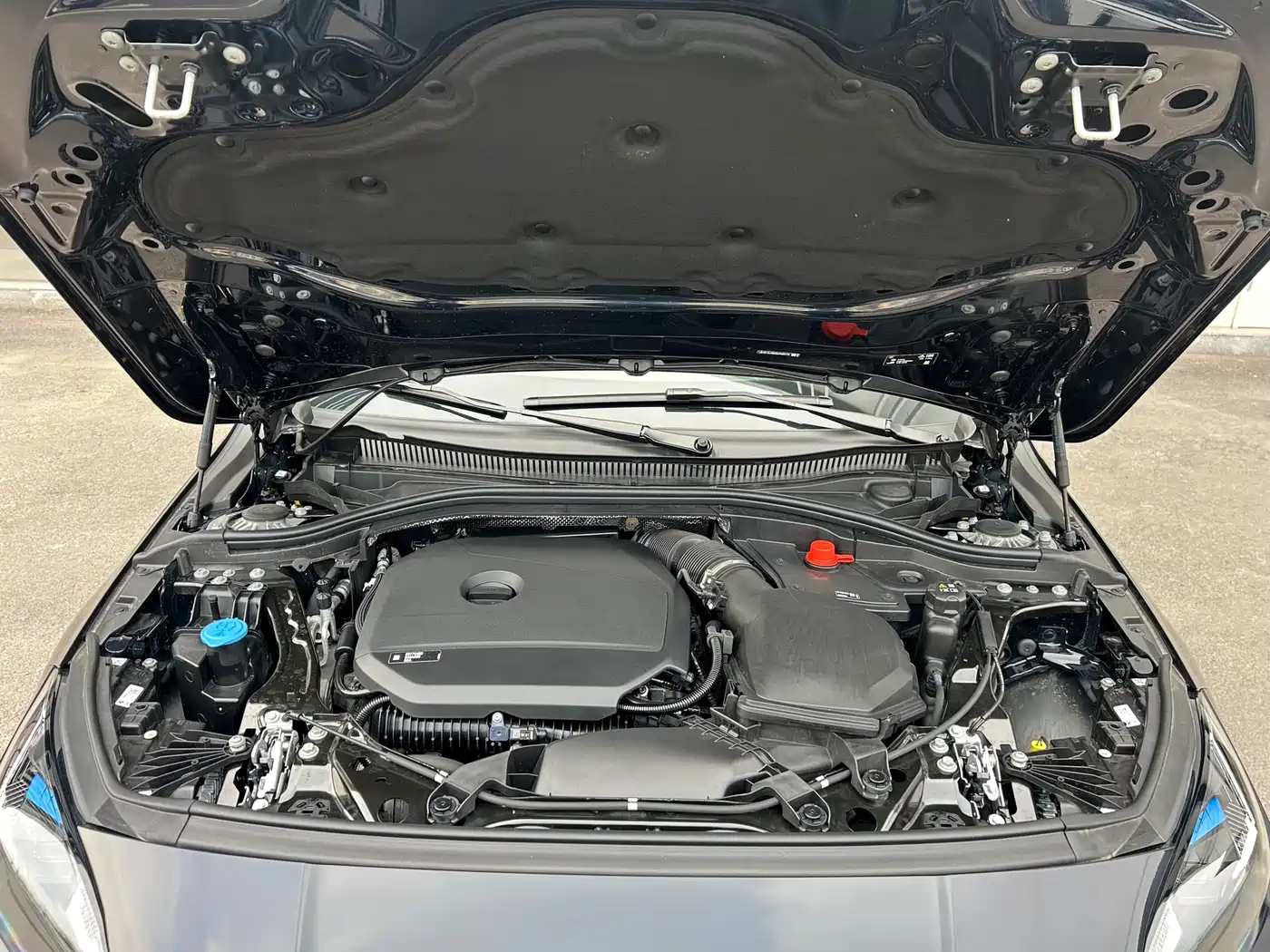 BMW 2 series id 4538962 из Китая 13