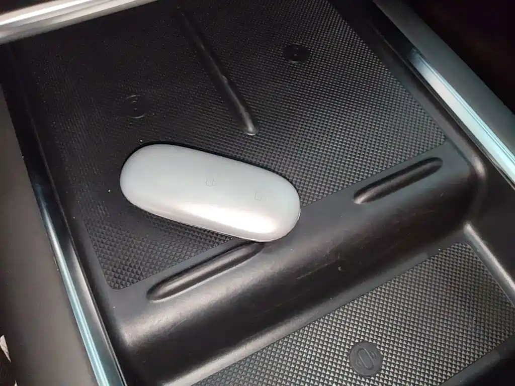 Li Auto Li L9 — миниатюра 9