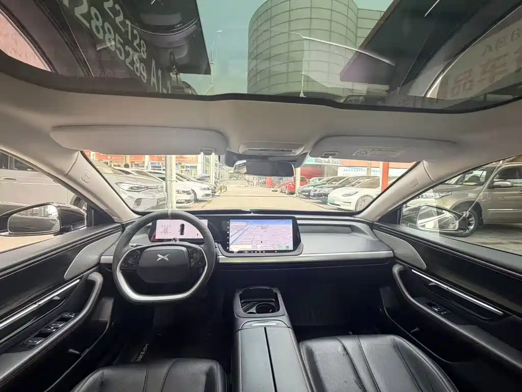 XPeng P7 — миниатюра 7