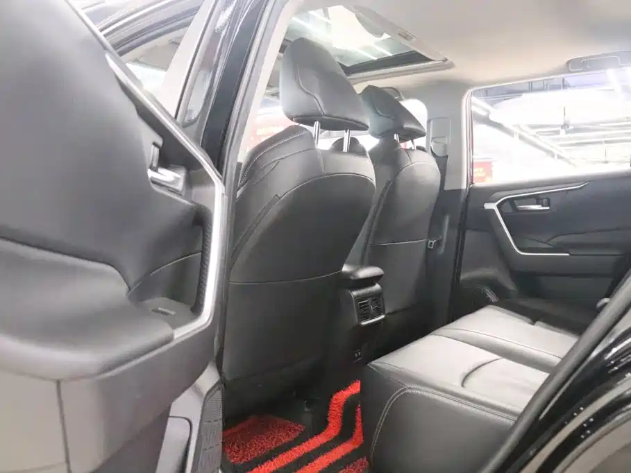 Toyota Wildlander — миниатюра 15