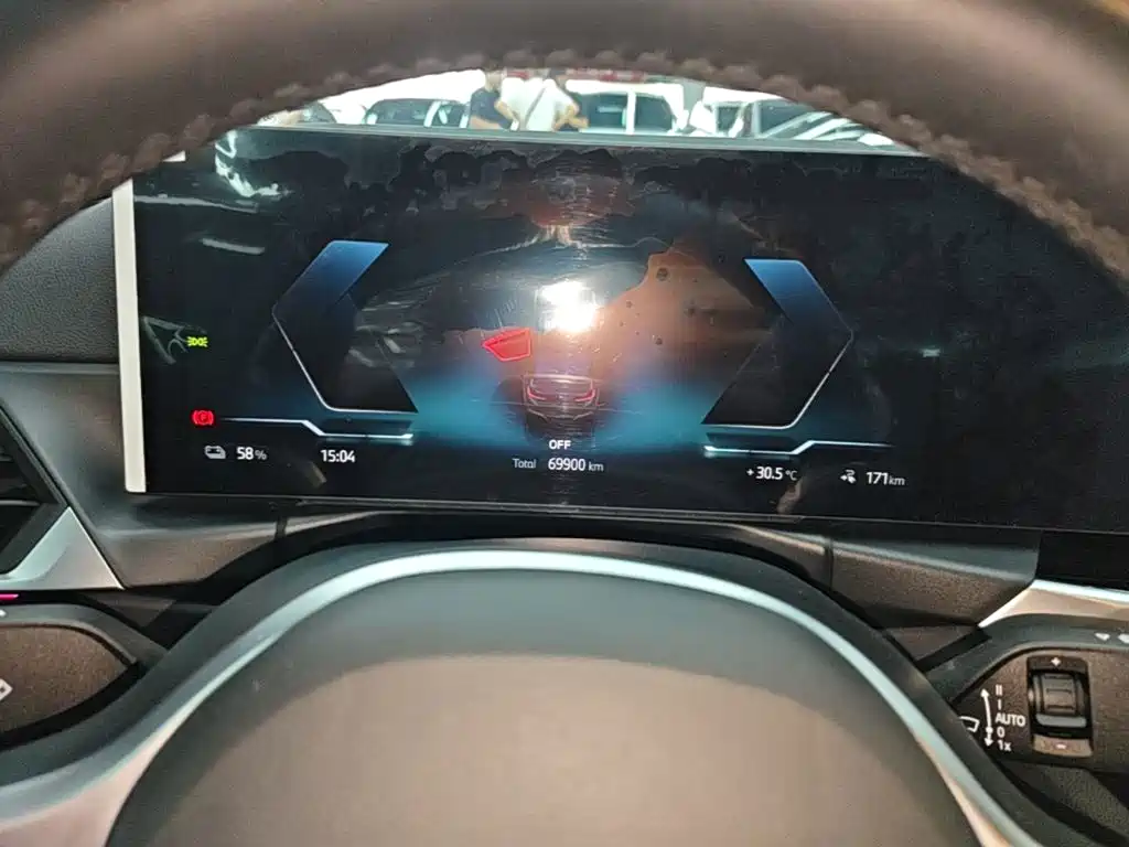 BMW i3 — миниатюра 12