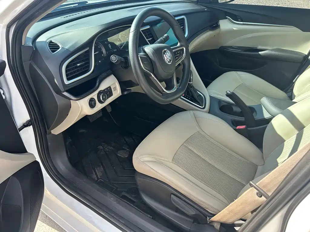 Buick Excelle — миниатюра 9