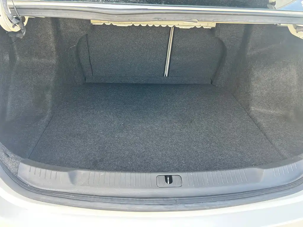 Buick Excelle — миниатюра 14