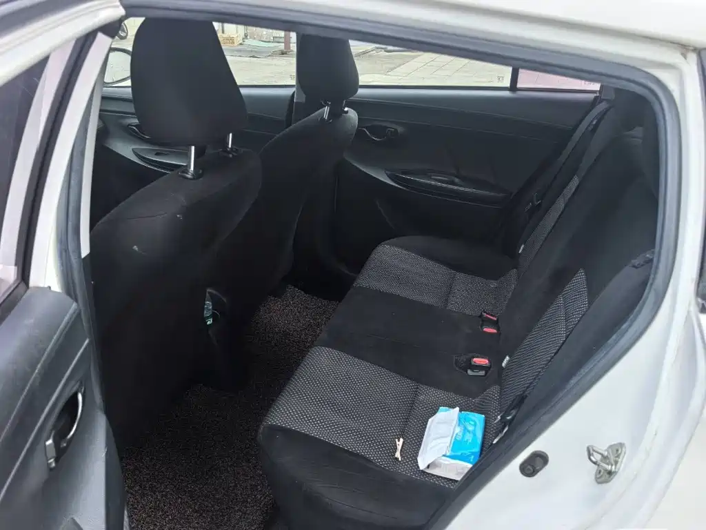 Toyota Vios FS — миниатюра 3