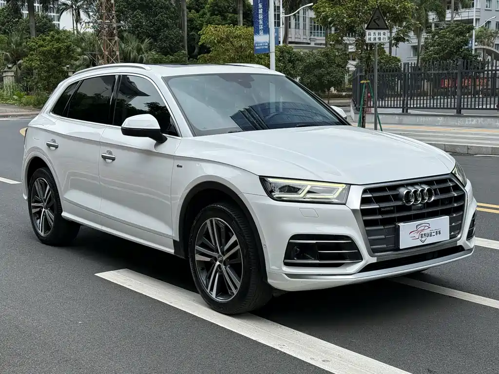 Audi Q5L — миниатюра 3