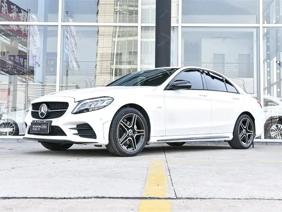 Mercedes-Benz C-Class — миниатюра 3