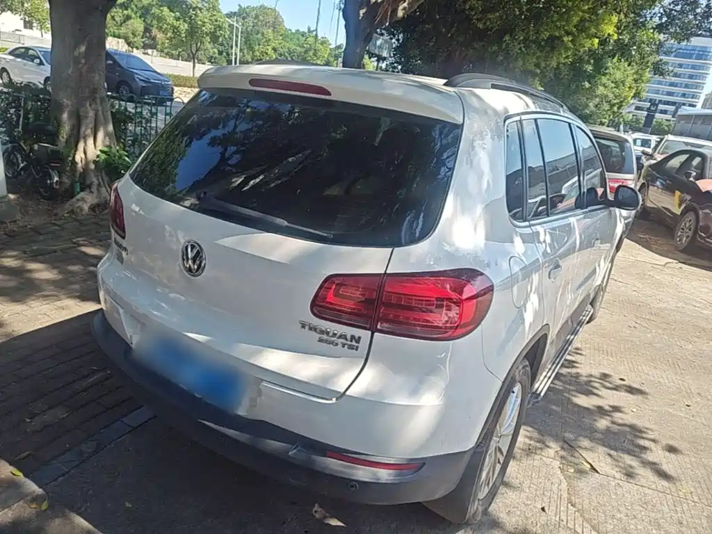 Volkswagen Tiguan — миниатюра 7