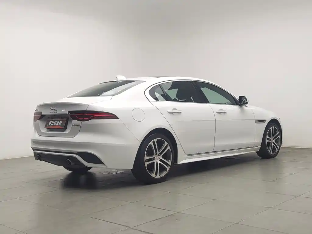 Jaguar XEL — миниатюра 2
