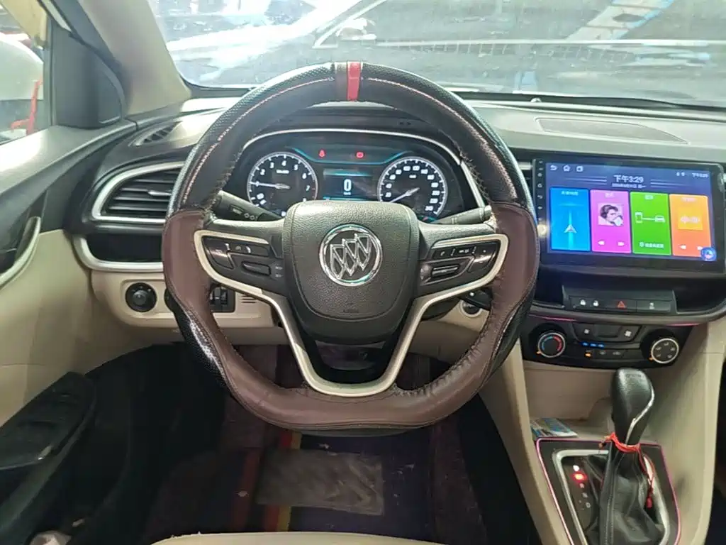 Buick Excelle — миниатюра 11