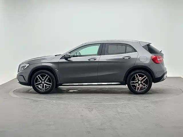 Mercedes-Benz GLA — миниатюра 3