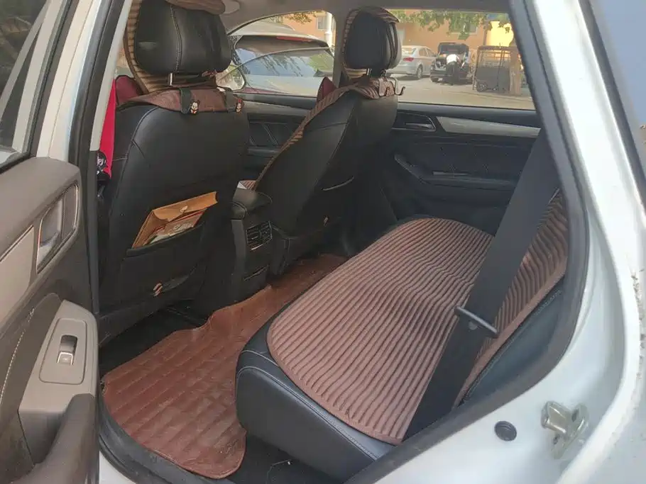 Roewe RX5 — миниатюра 11