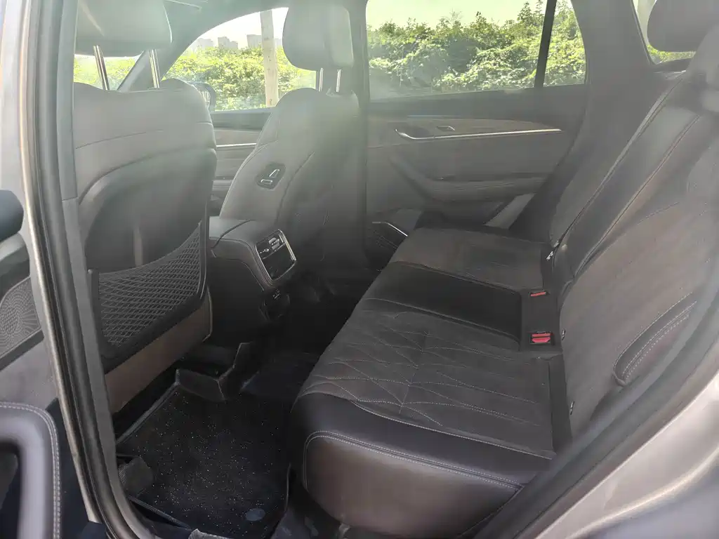 Geely Xingyue L — миниатюра 5
