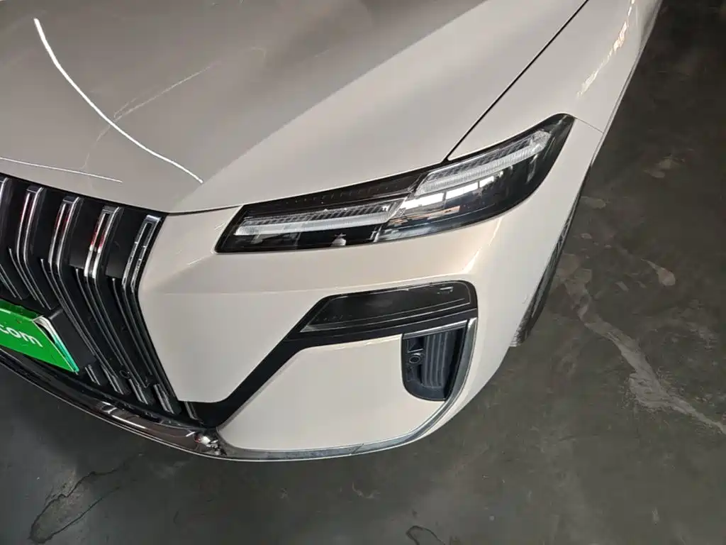 Roewe M7 DMH — миниатюра 24