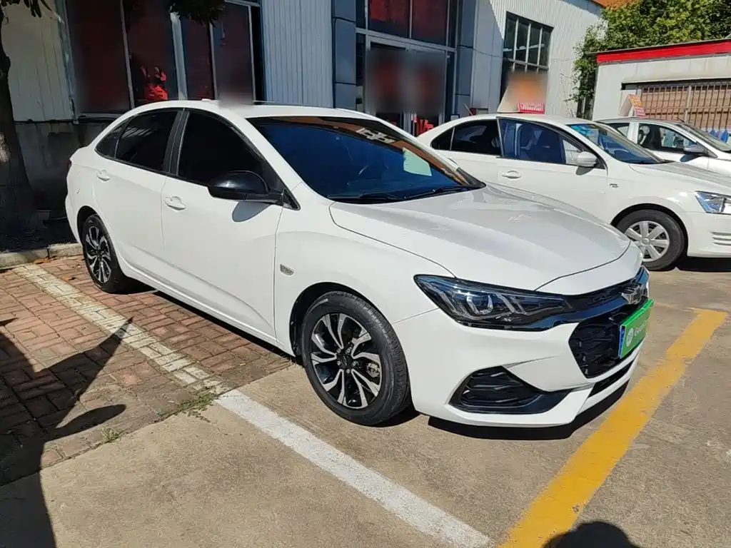 Chevrolet Monza — миниатюра 4