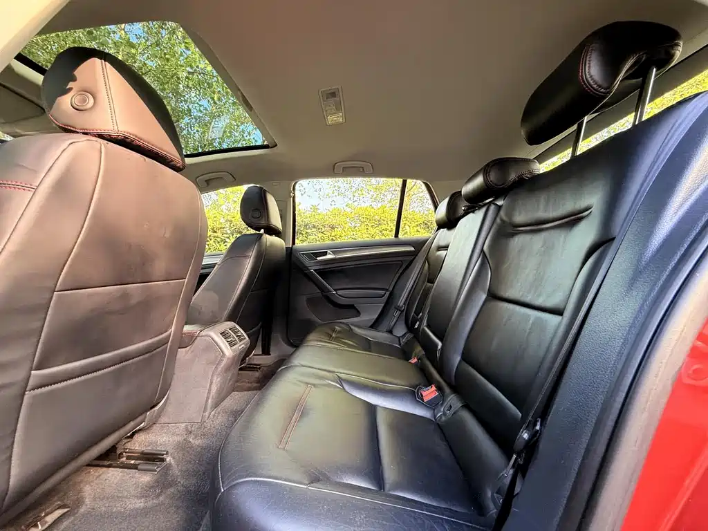 Volkswagen Golf — миниатюра 5