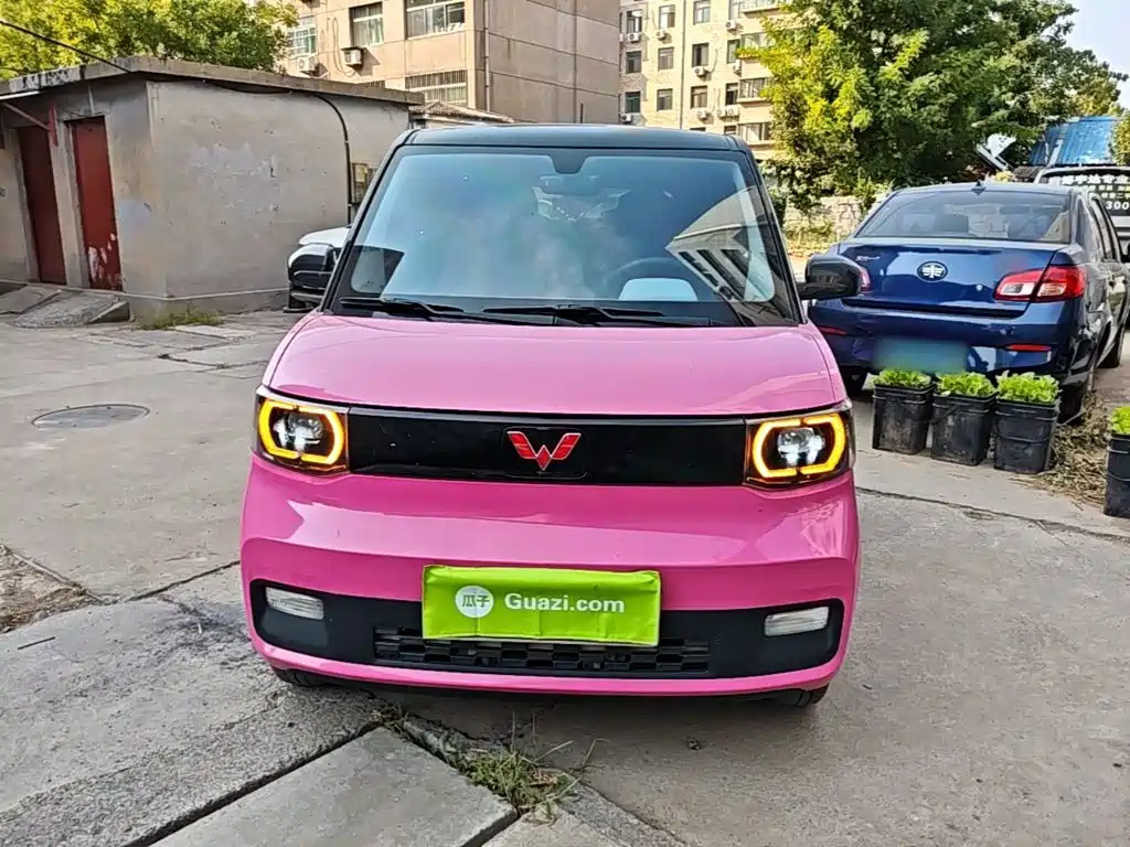 Wuling MINIEV — миниатюра 3