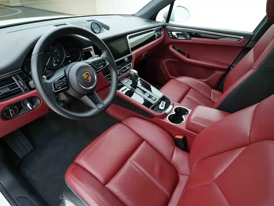 Porsche Macan — миниатюра 10