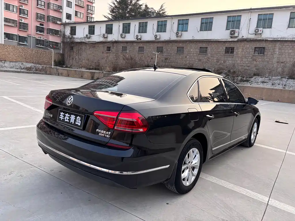 Volkswagen Passat 2015 1.8TSI AT