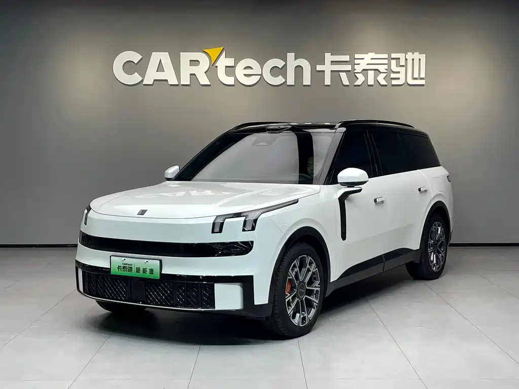 Lynk & Co 领克900 2025