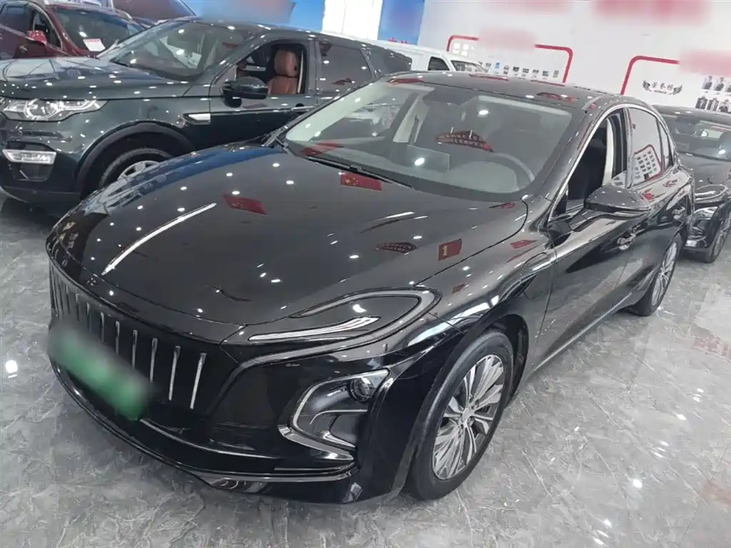Hongqi Hongqi E-QM5 2022