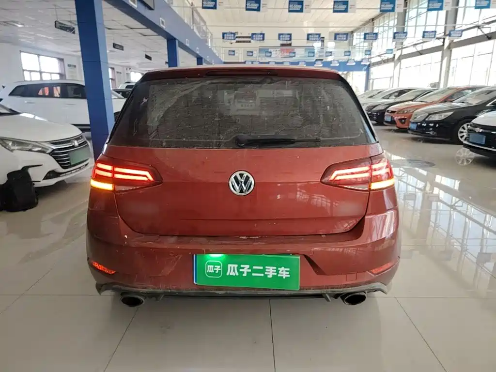 Volkswagen Golf — миниатюра 6
