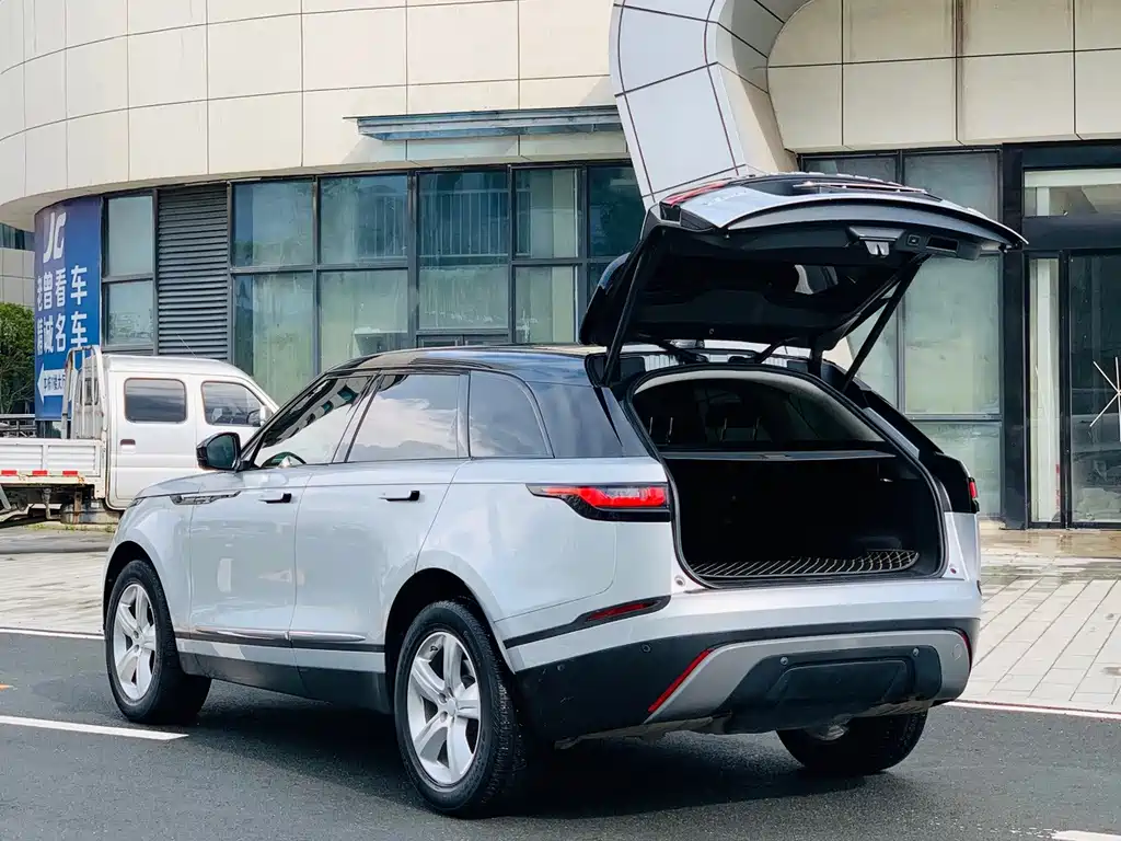 Land Rover Velar — миниатюра 10