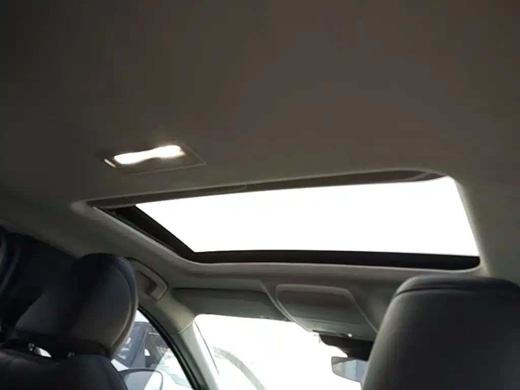 Mazda 3 Axela — миниатюра 18