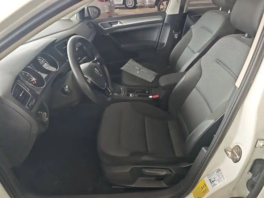 Volkswagen Golf — миниатюра 15