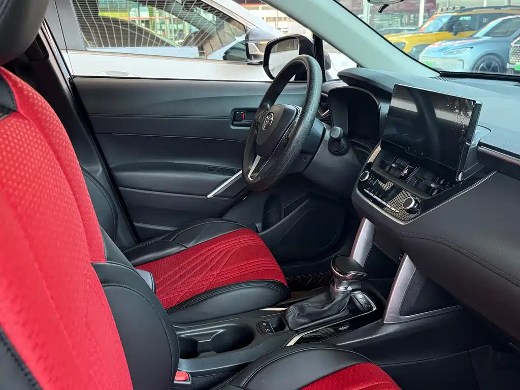 Toyota Frontlander 2023 2.0L CVT Lead
