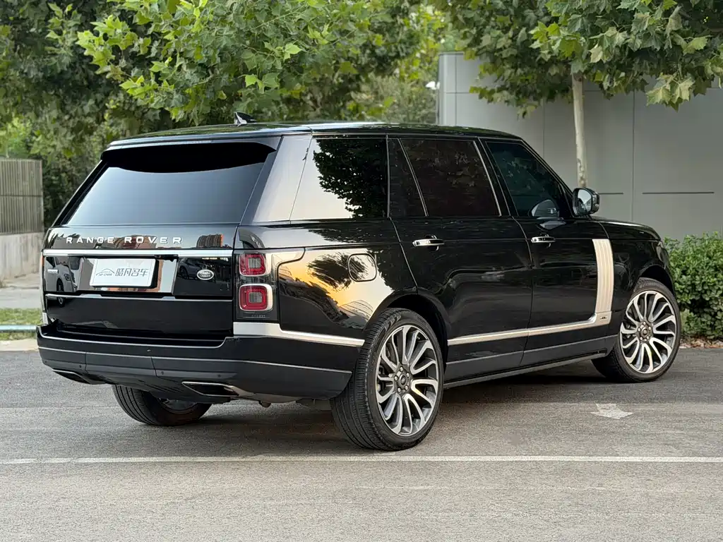 Land Rover Range Rover — миниатюра 3