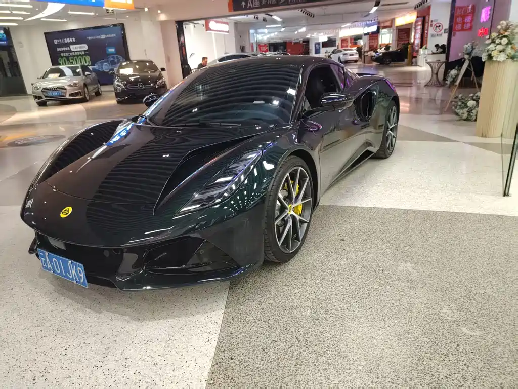 Lotus Emira 2025